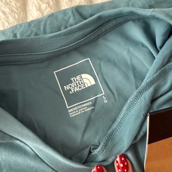 T-shirt - Picture 2 of 3